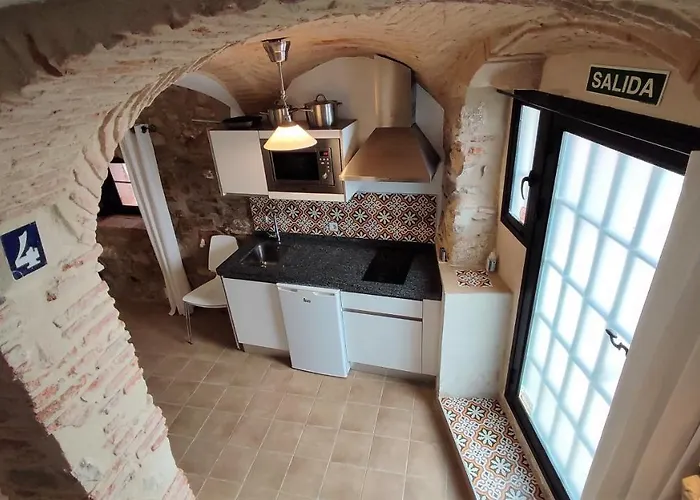 La Casina De Piedra Encanto - Parte Antigua De *