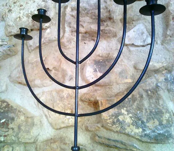 La Casina De Piedra Encanto - Parte Antigua De *