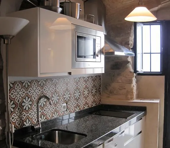 La Casina De Piedra Encanto - Parte Antigua De Касерес